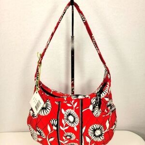 NEW WITH TAGS Vera Bradley Floral‎ Red Women's Bag